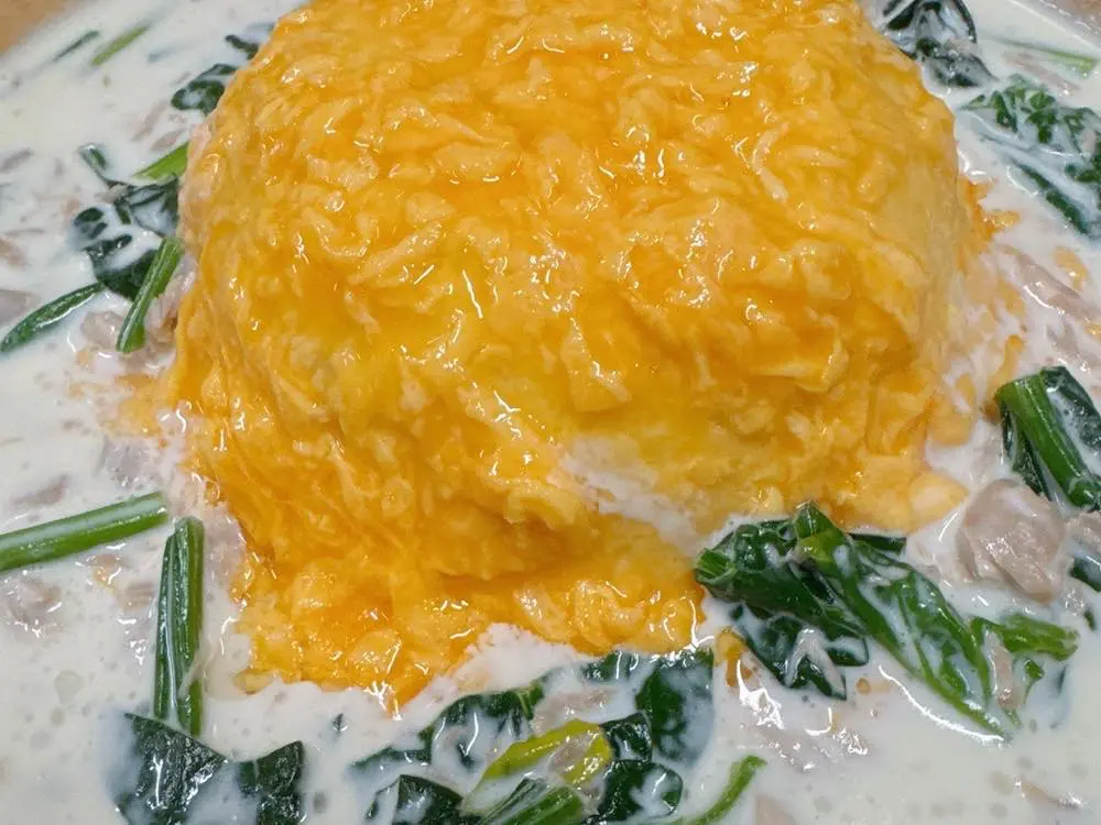 法蓮草とツナのオムライス